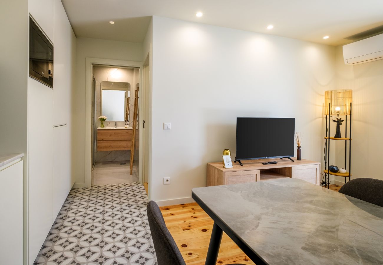 Apartment in Porto - Luxury Style 7 with A/C Downtown Porto near Metro