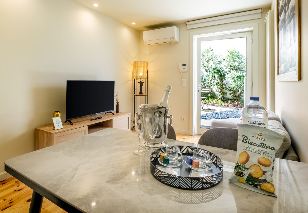 Apartment in Porto - Luxury Style 7 with A/C Downtown Porto near Metro