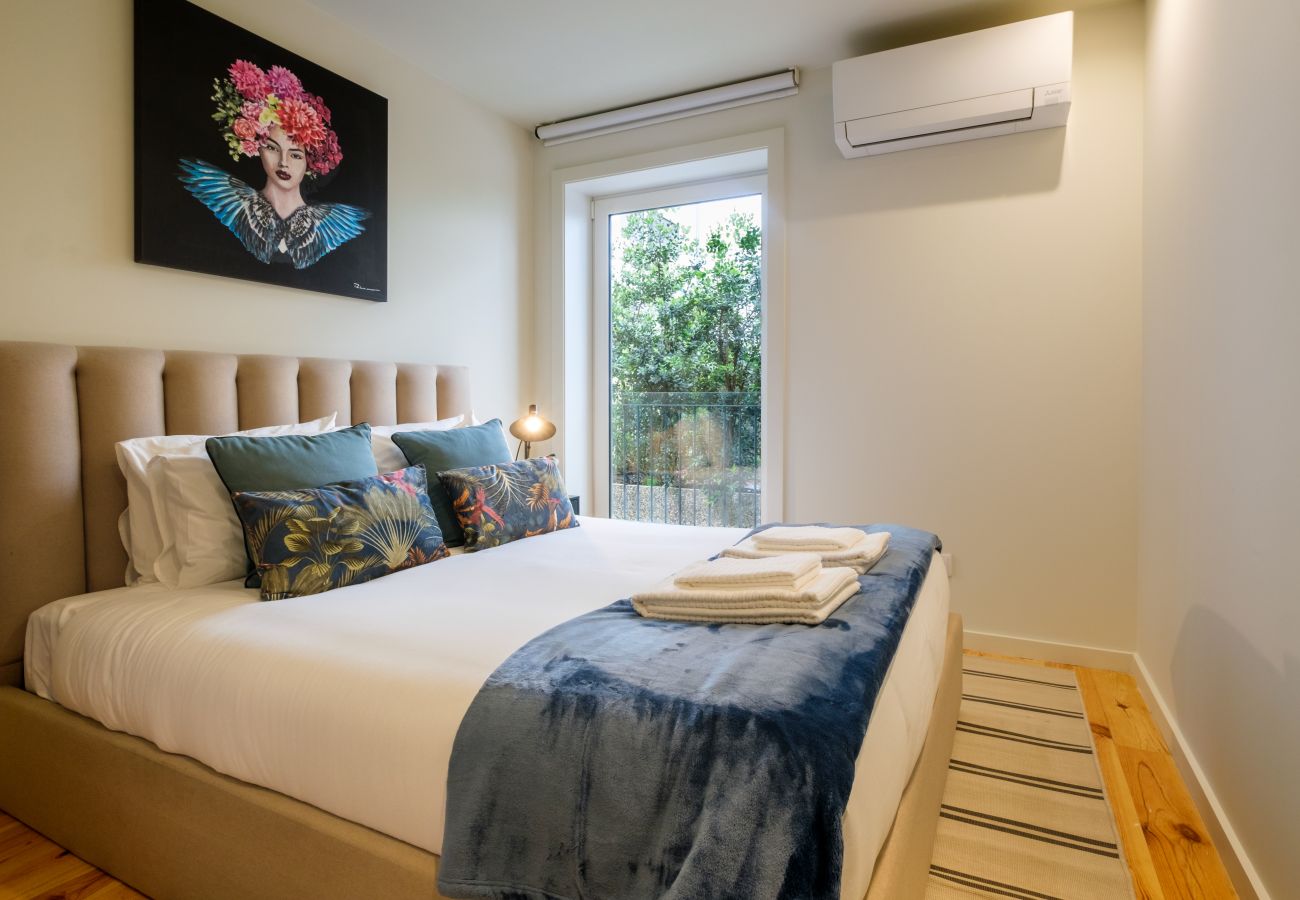 Apartment in Porto - Luxury Style 7 with A/C Downtown Porto near Metro