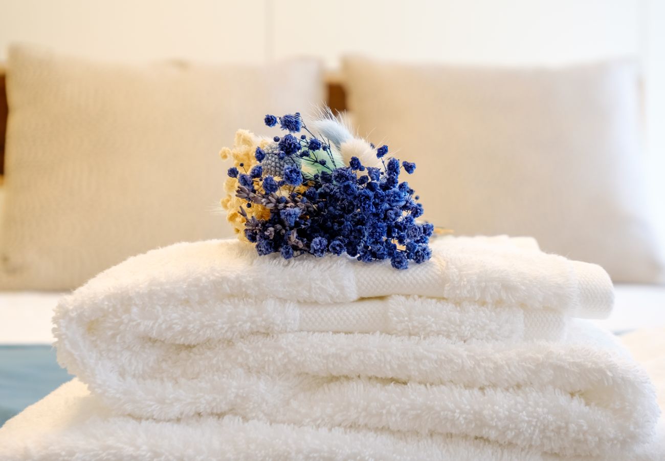 Apartment in Porto - Discovery Luxury Historic House At Rua das Flores