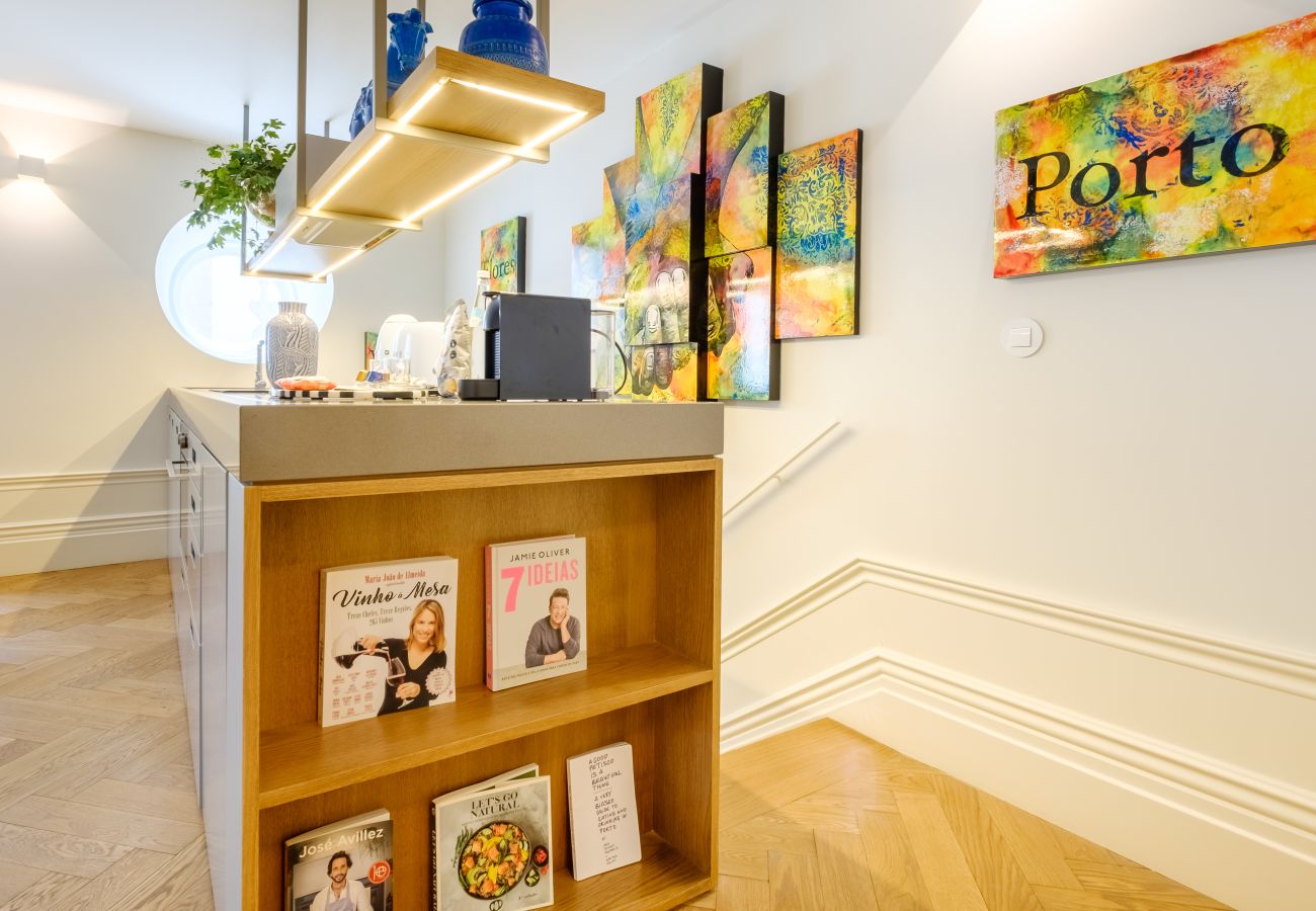 Apartment in Porto - Discovery Luxury Historic House At Rua das Flores