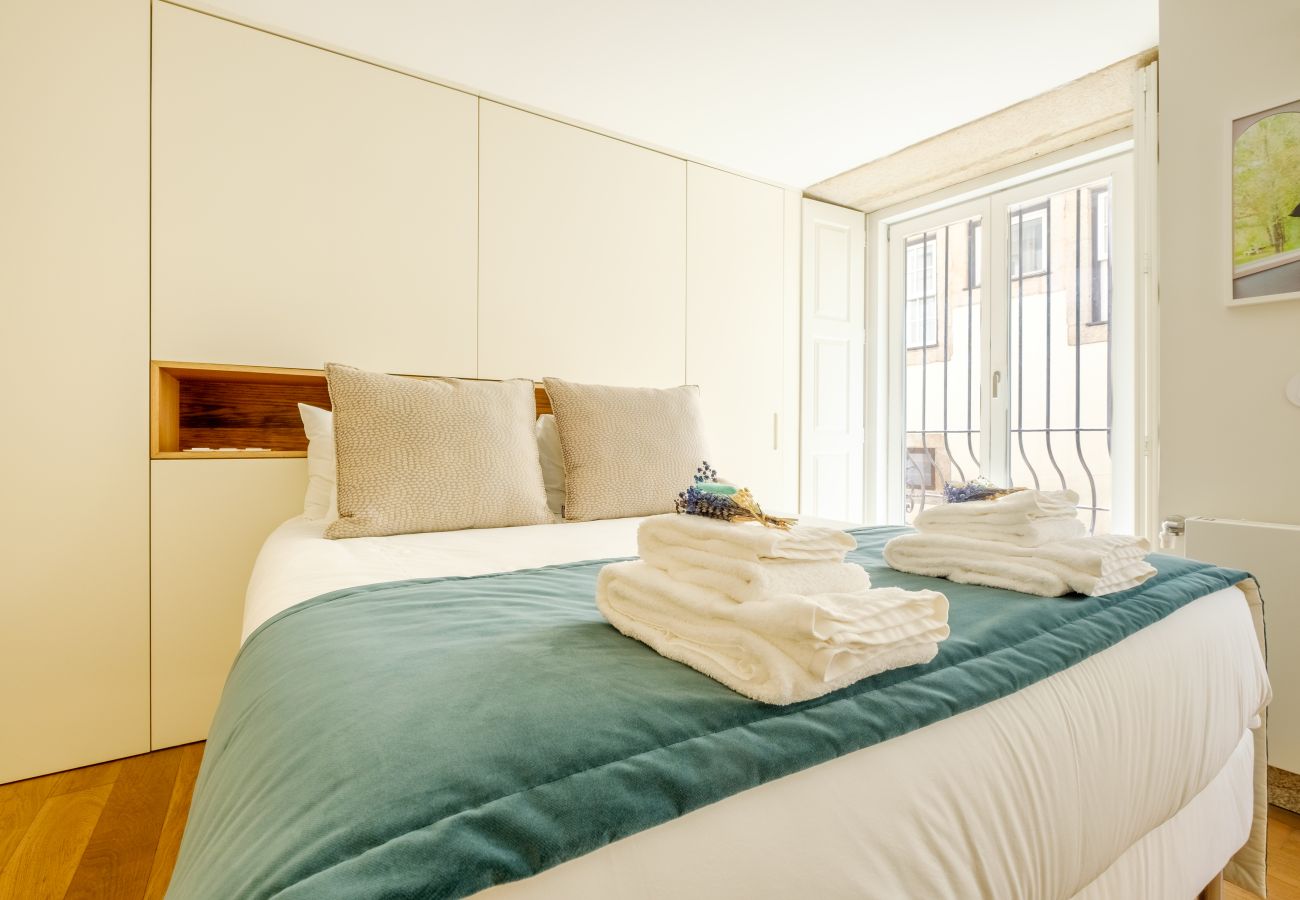 Apartment in Porto - Discovery Luxury Historic House At Rua das Flores