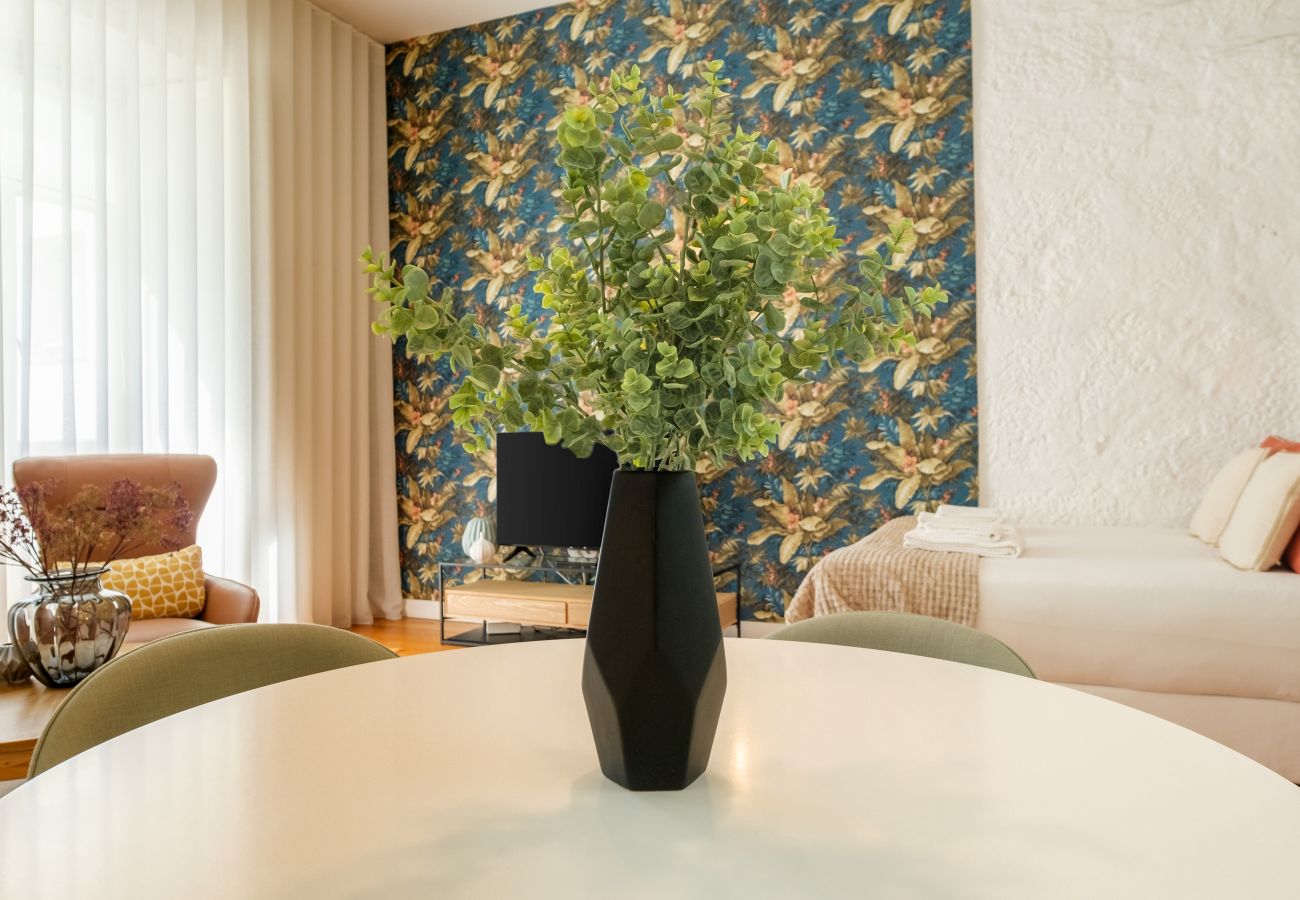 Apartment in Porto - Historic Porto Nook Downtown Porto near metro
