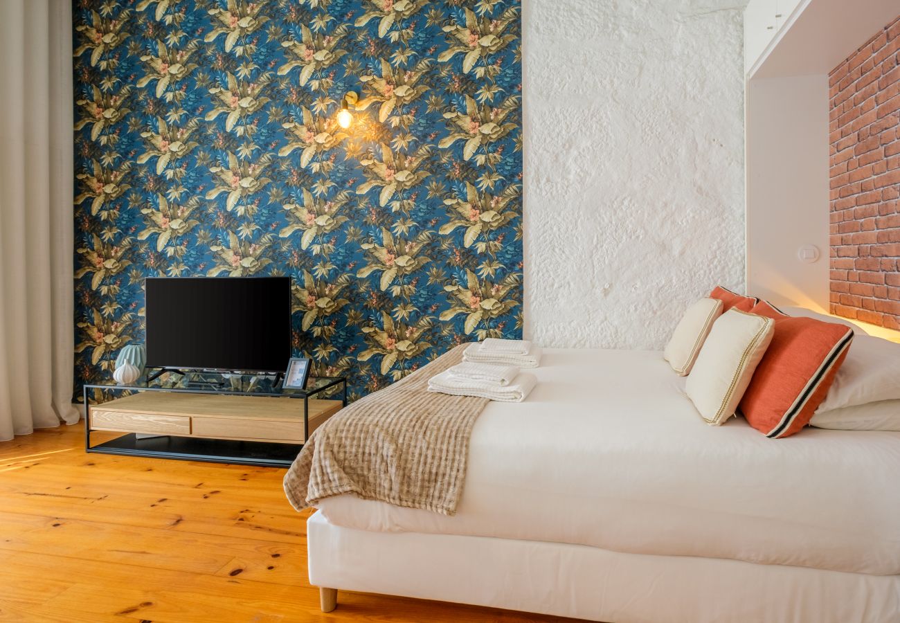 Apartment in Porto - Historic Porto Nook Downtown Porto near metro