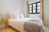 Apartment in Porto - Art Deco 12 Luxury 2BR Apartment Downtown Metro AC