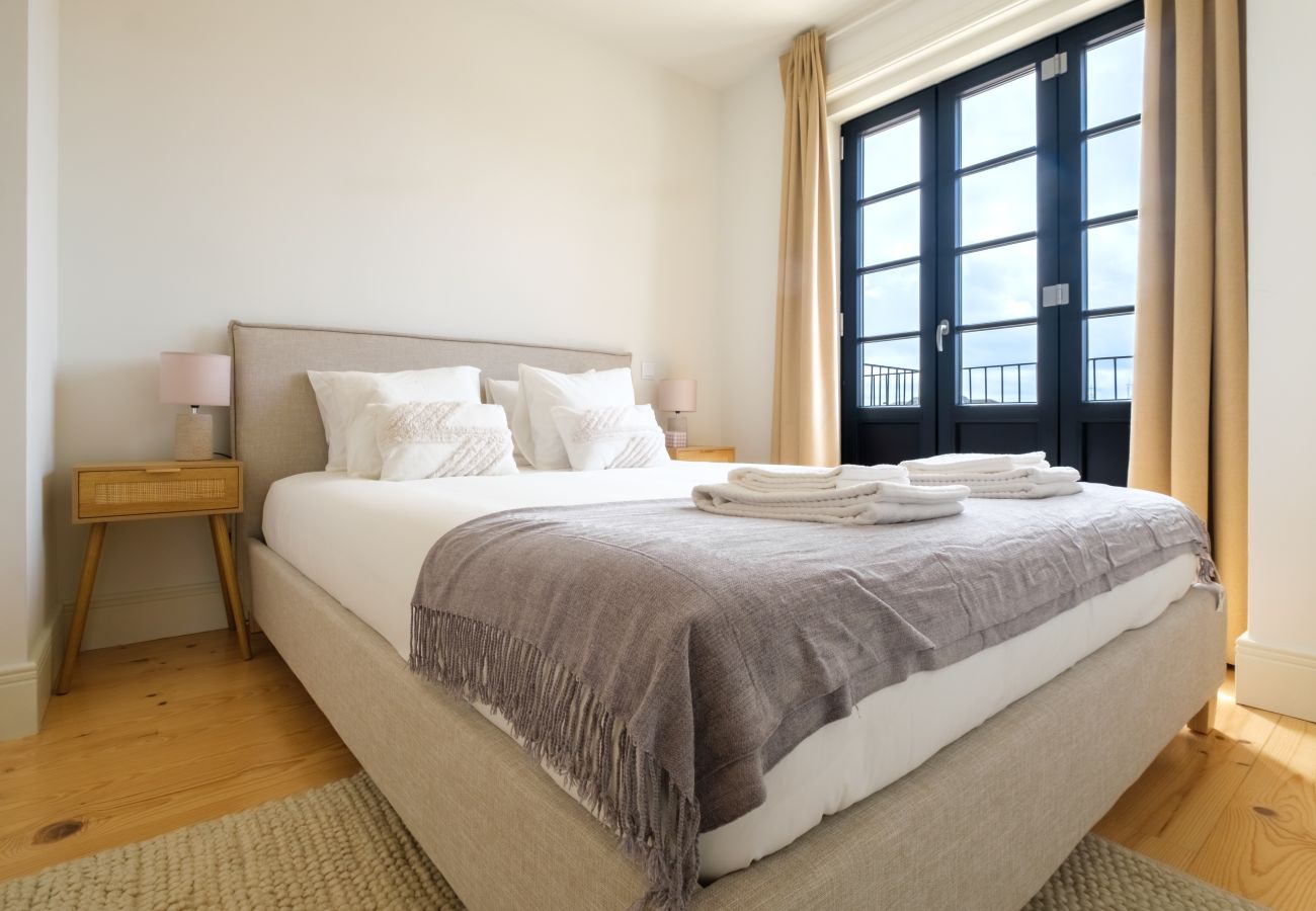 Apartment in Porto - Art Deco 41 Luxury  Apartment Downtown Metro AC
