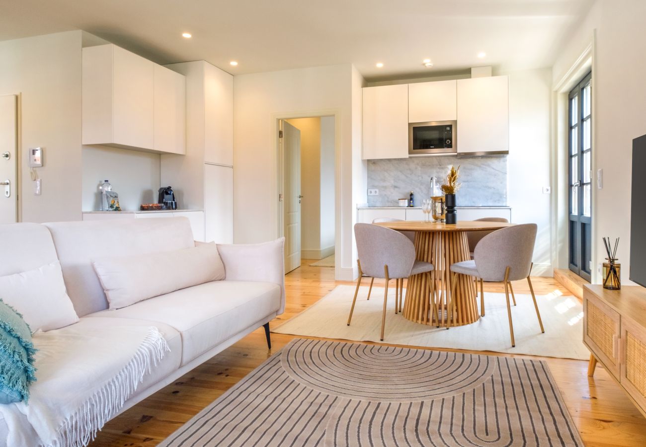 Apartment in Porto - Art Deco 41 Luxury  Apartment Downtown Metro AC