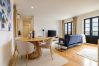 Apartment in Porto - Art Deco 42 Luxury 2BR Apartment Downtown Metro AC