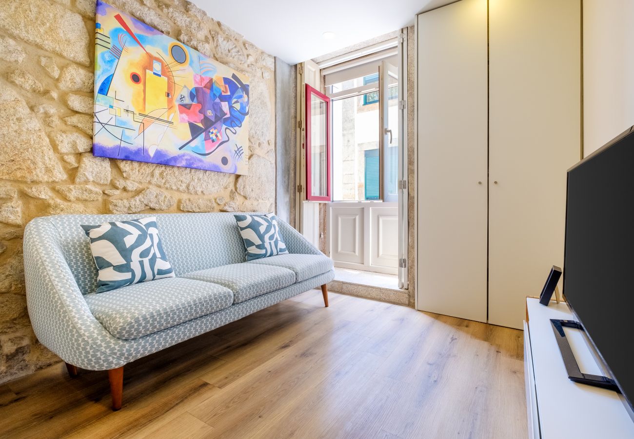 Apartment in Porto - Magnolia 1 Luxury with AC Metro Downtown Porto