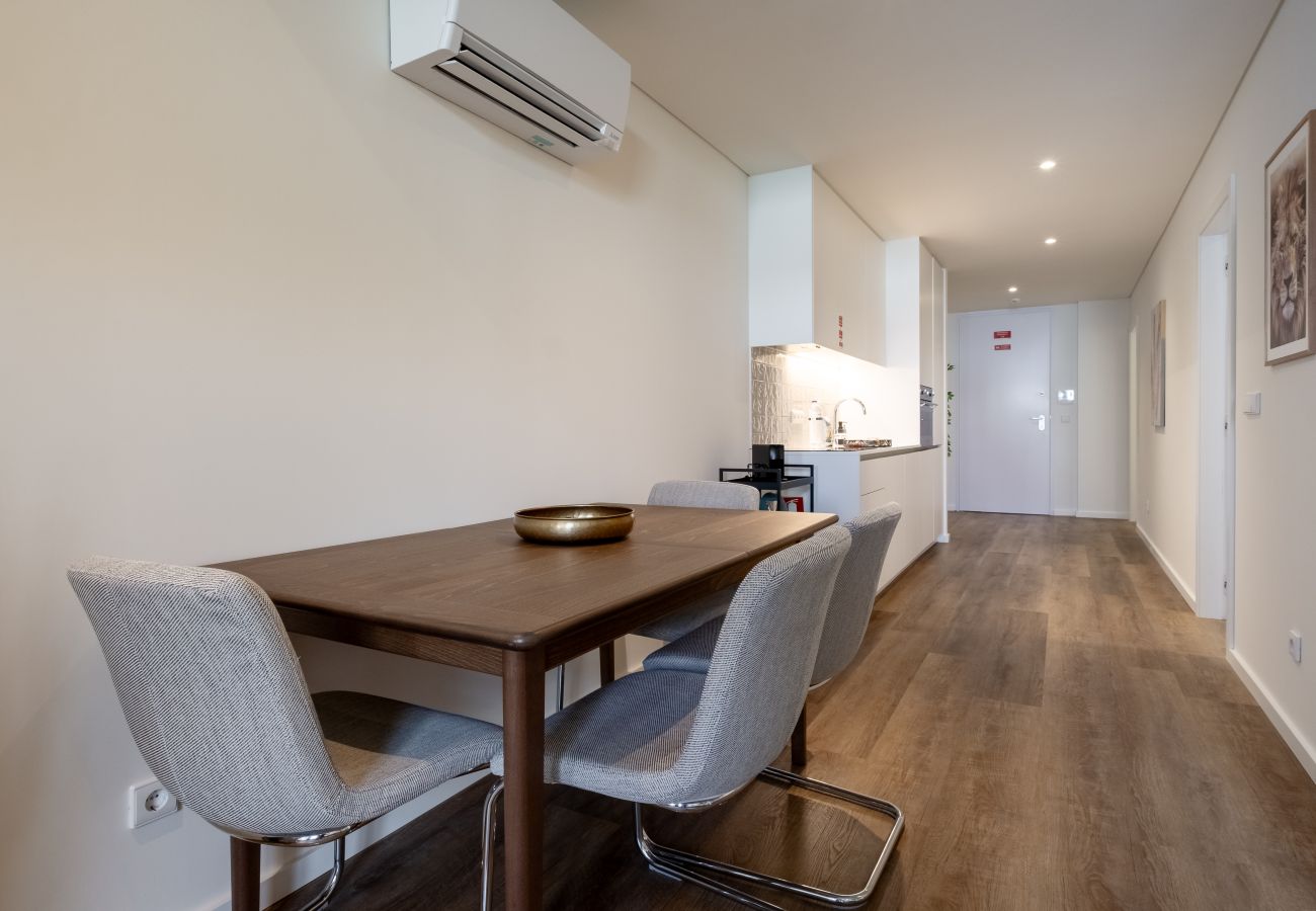 Apartment in Porto - São Bento Luxury Hideaway 2 Bedroom Downtown Porto