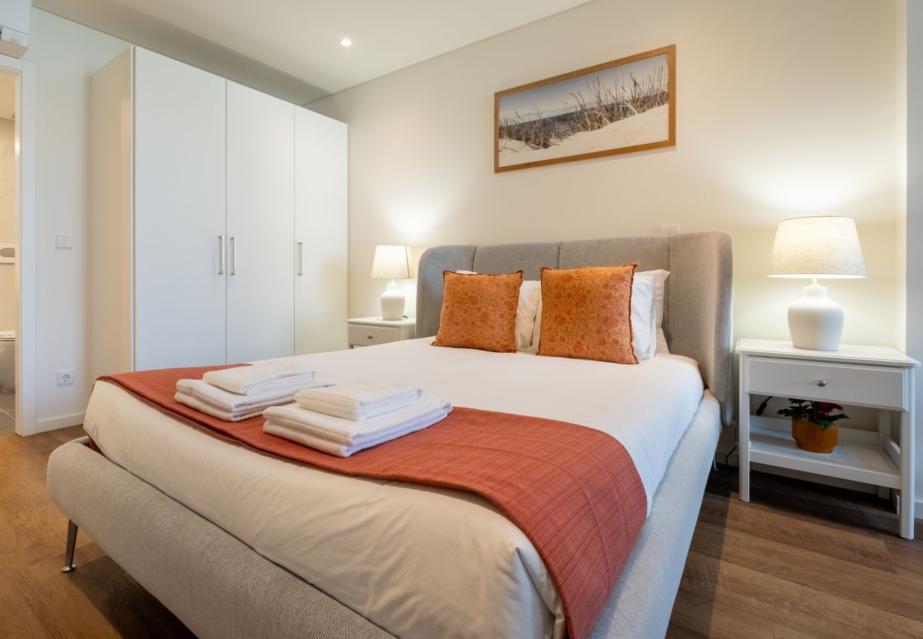 Apartment in Porto - São Bento Luxury Hideaway 2 Bedroom Downtown Porto