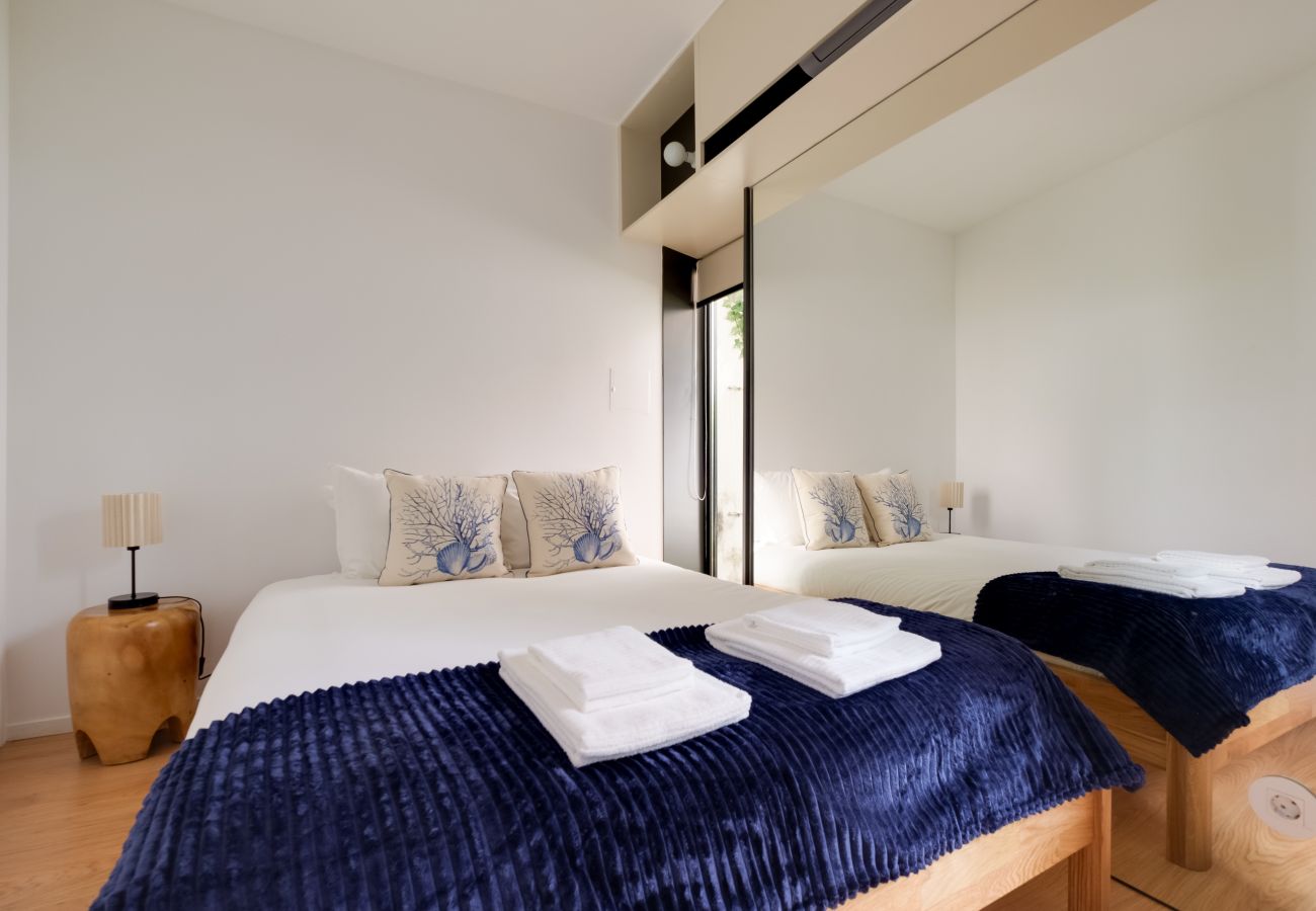 Apartment in Porto - Garden Luxury House 2BDR | Downtown Oporto with AC