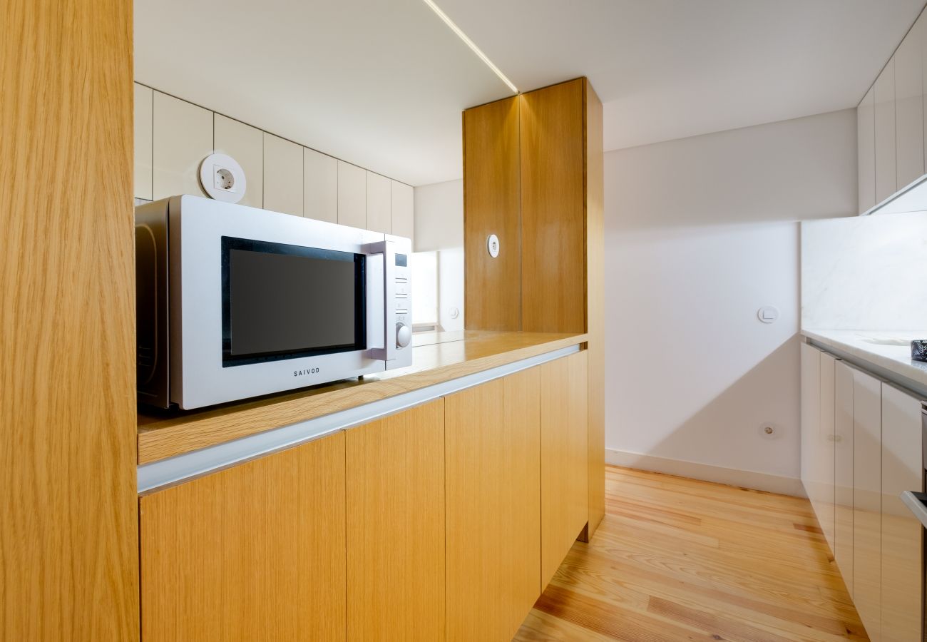 Apartment in Porto - Garden Luxury House 2BDR | Downtown Oporto with AC