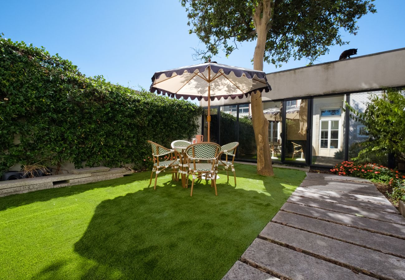 Apartment in Porto - Garden Luxury House  | Downtown Oporto with AC