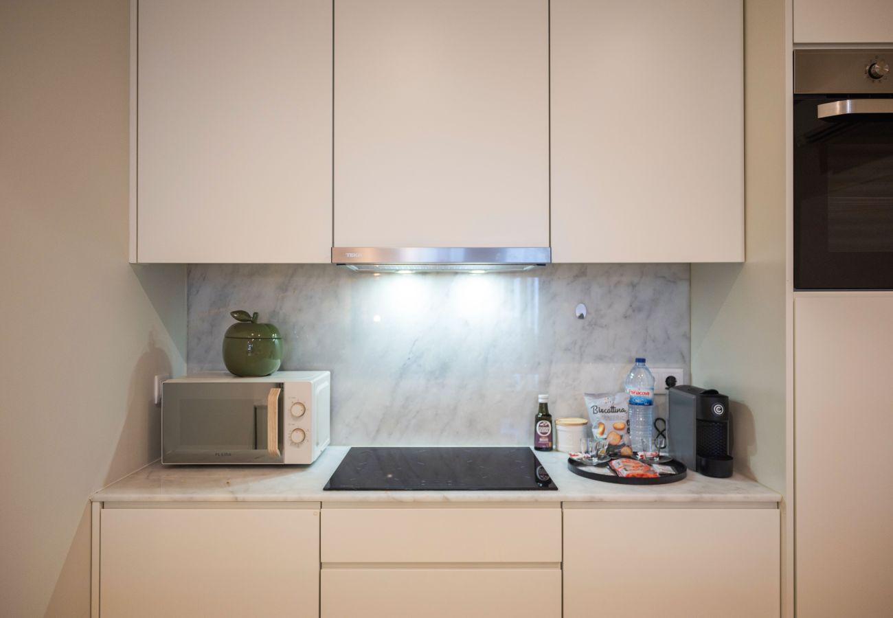 Apartment in Porto - Luxury Style 10 with A/C Downtown Porto near Metro