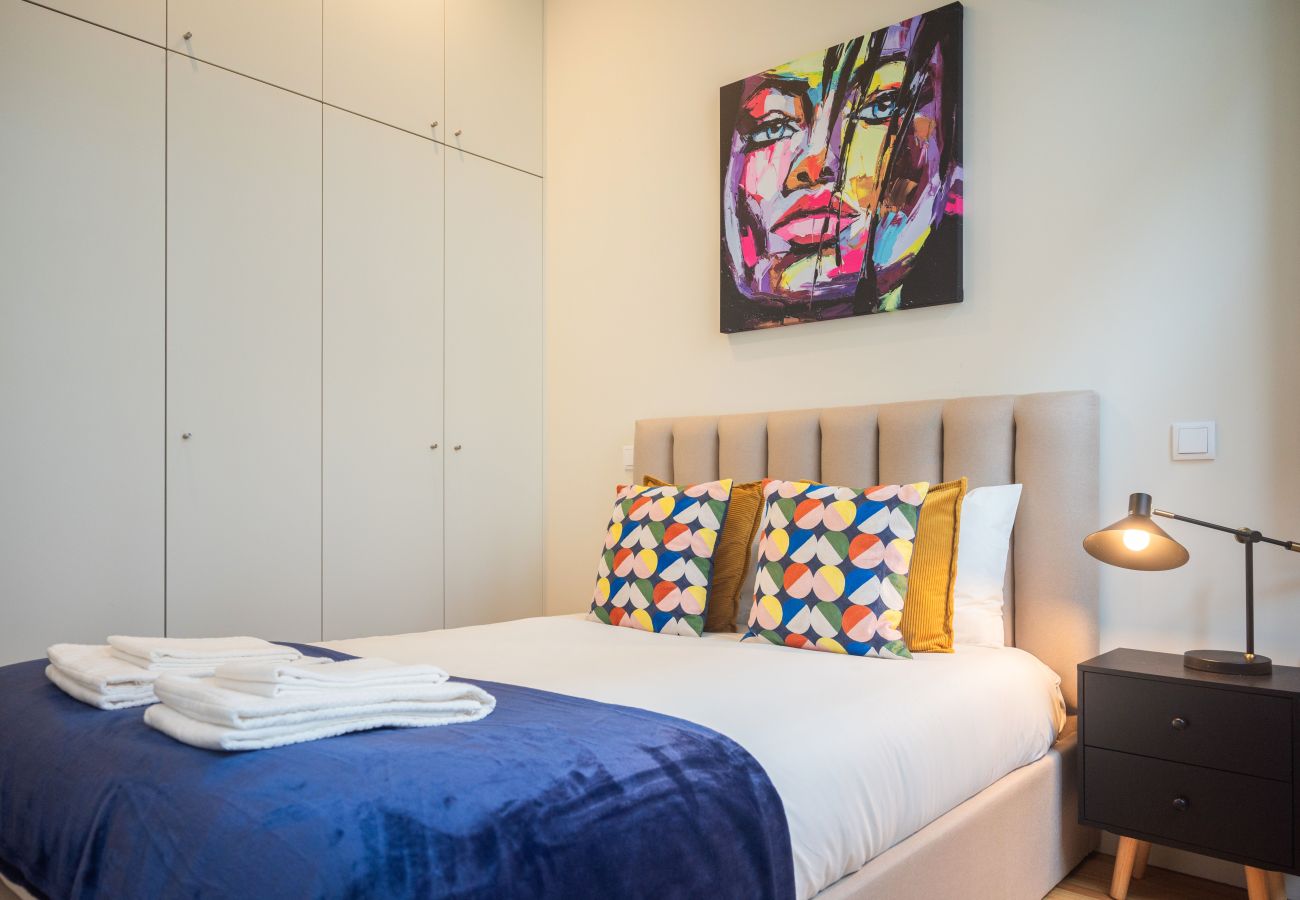 Apartment in Porto - Luxury Style 10 with A/C Downtown Porto near Metro