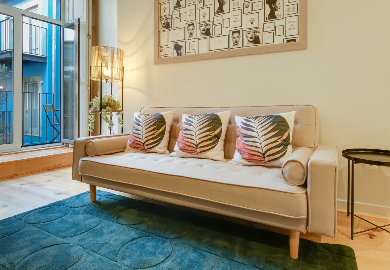 Apartment in Porto - Luxury Style 8 with A/C Downtown Porto near Metro