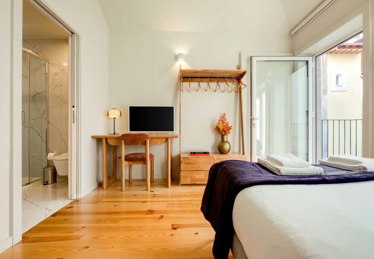 Apartment in Porto - Luxury Style 5 with AC Downtown Porto near Metro
