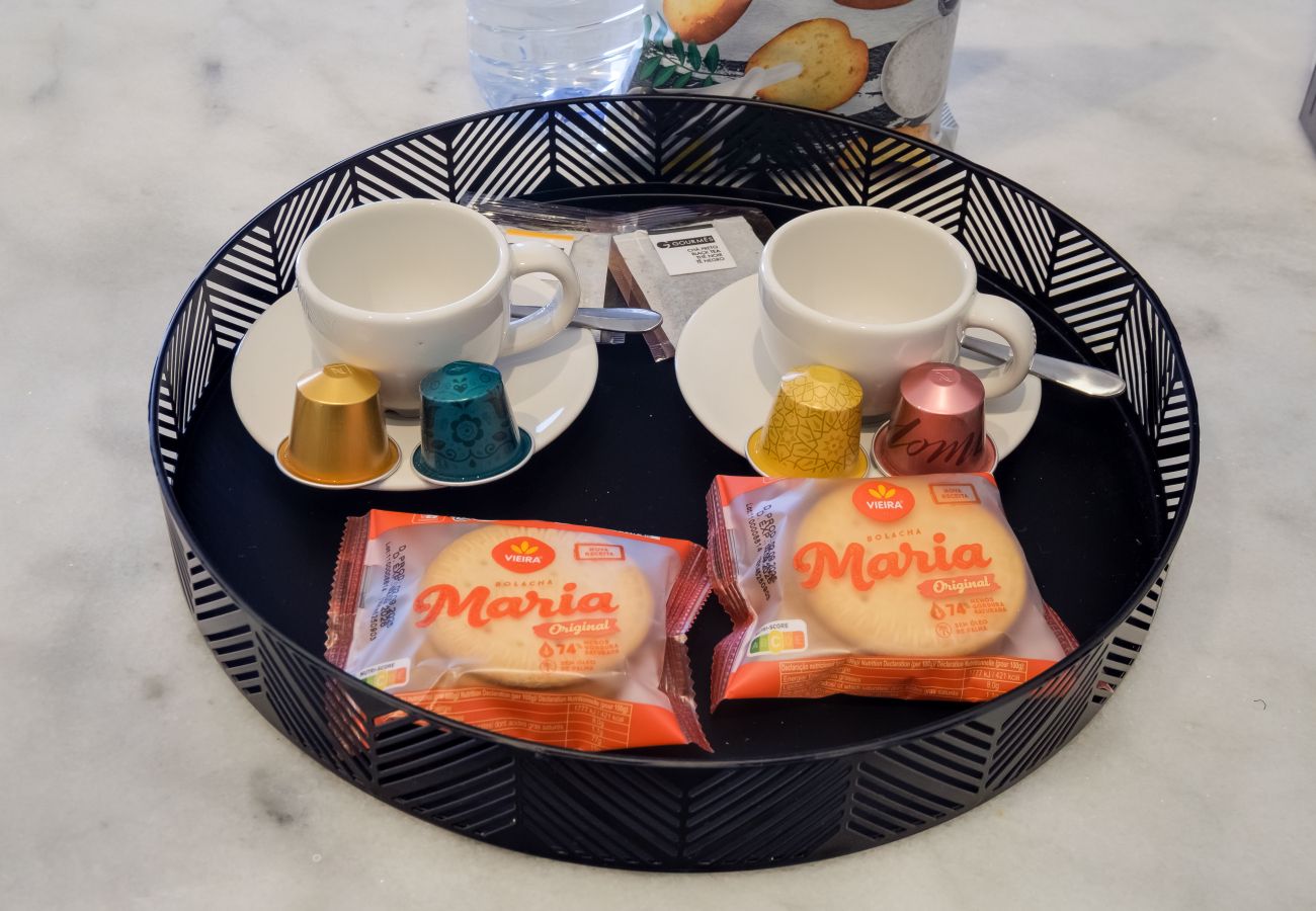 Apartment in Porto - Luxury Style 5 with AC Downtown Porto near Metro