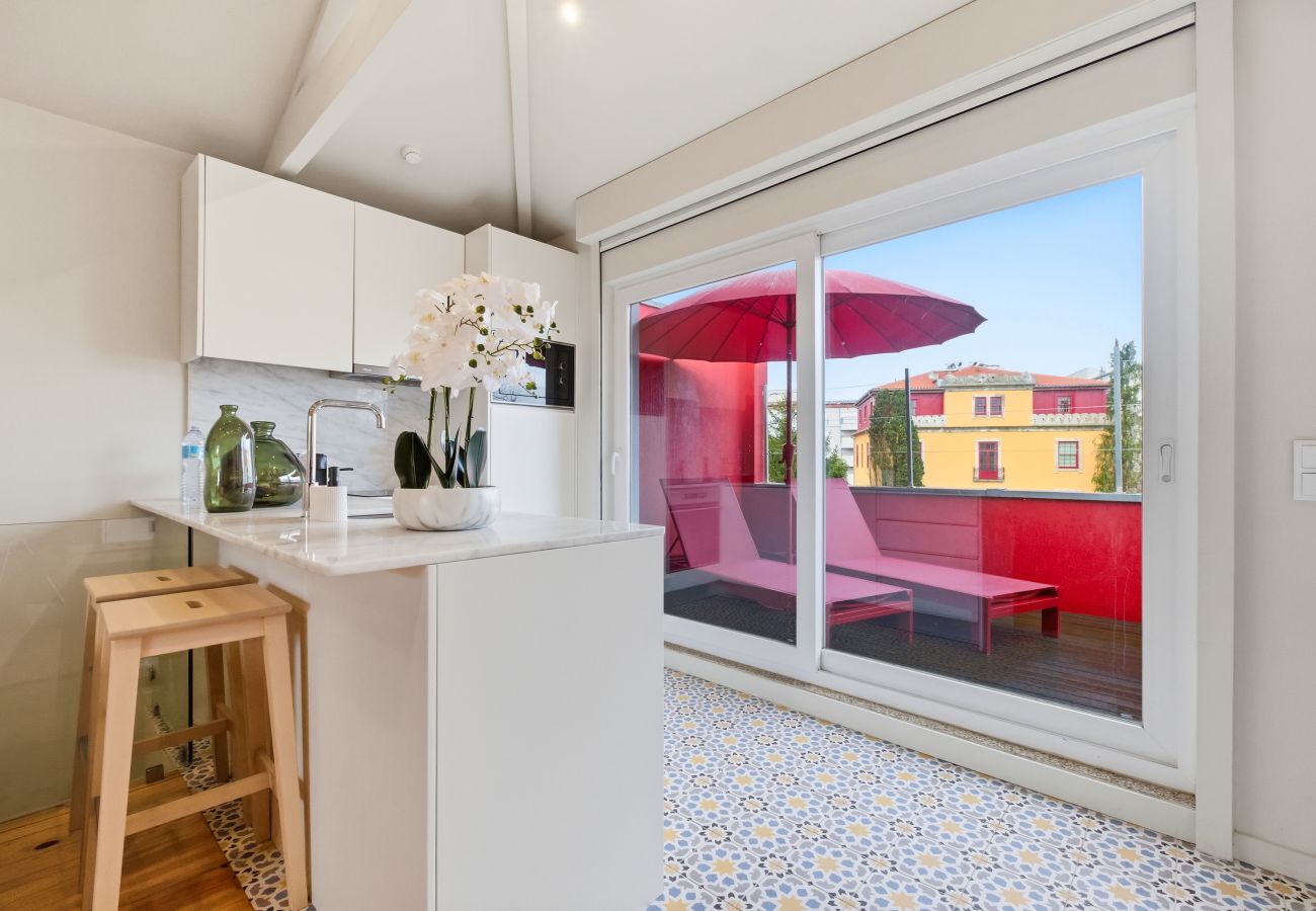 Apartment in Porto - Magnolia 6 Luxury with AC Metro Downtown Porto