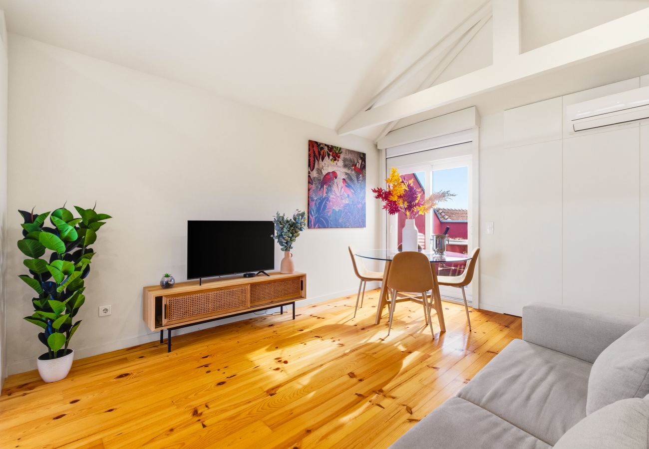 Apartment in Porto - Magnolia 6 Luxury with AC Metro Downtown Porto