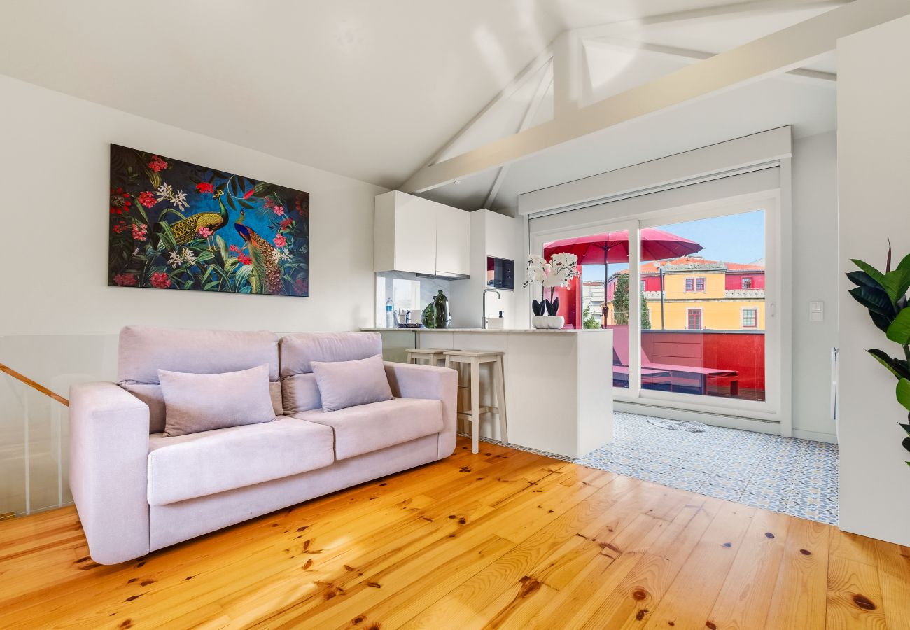 Apartment in Porto - Magnolia 6 Luxury with AC Metro Downtown Porto