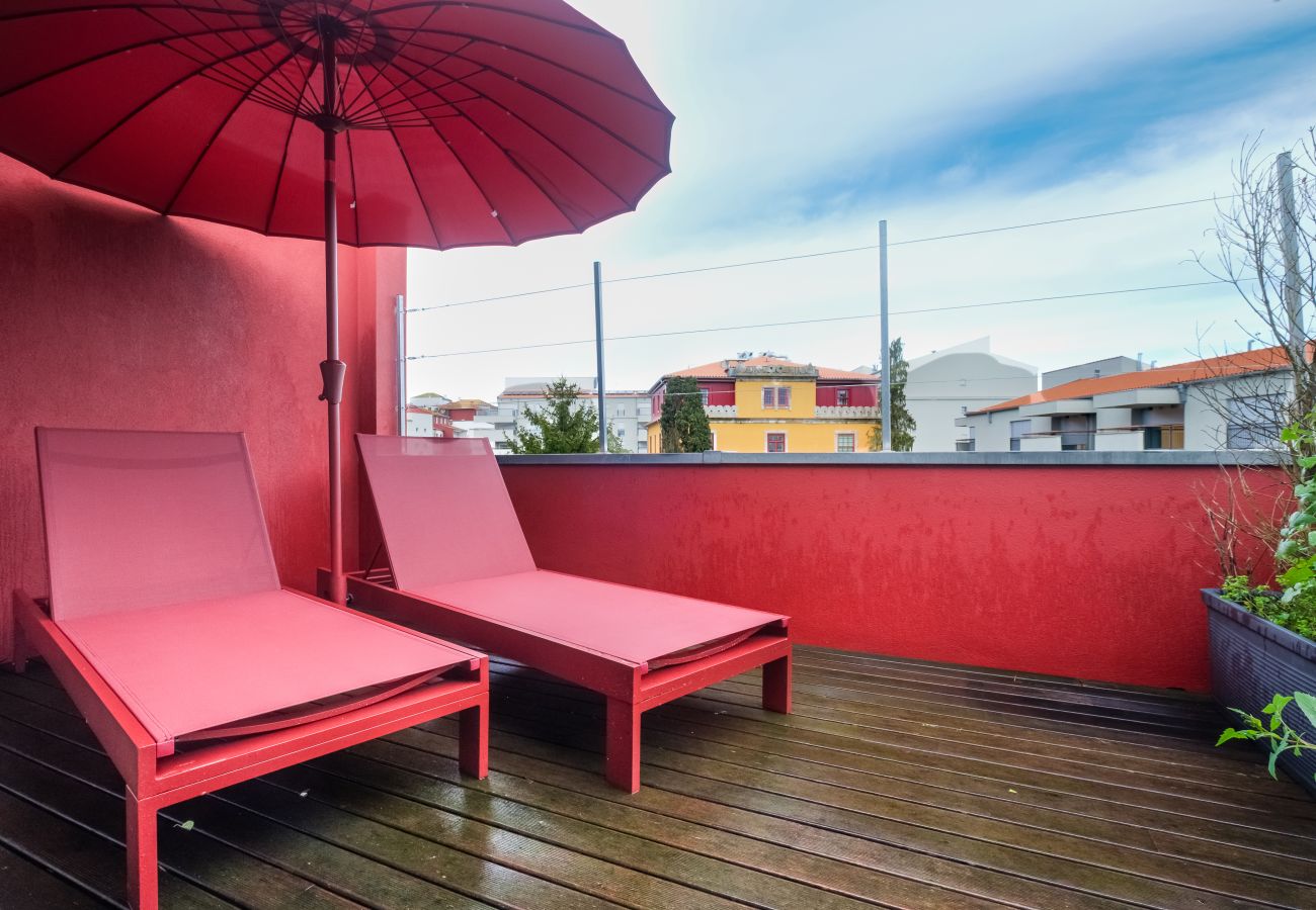 Apartment in Porto - Magnolia 6 Luxury with AC Metro Downtown Porto