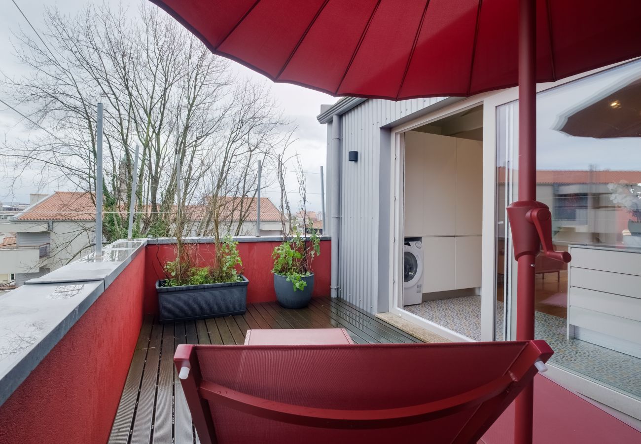 Apartment in Porto - Magnolia 6 Luxury with AC Metro Downtown Porto