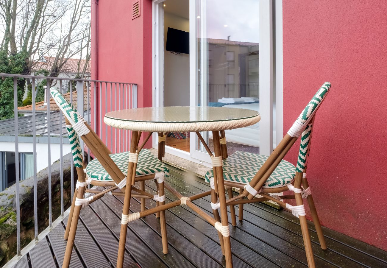 Apartment in Porto - Magnolia 6 Luxury with AC Metro Downtown Porto