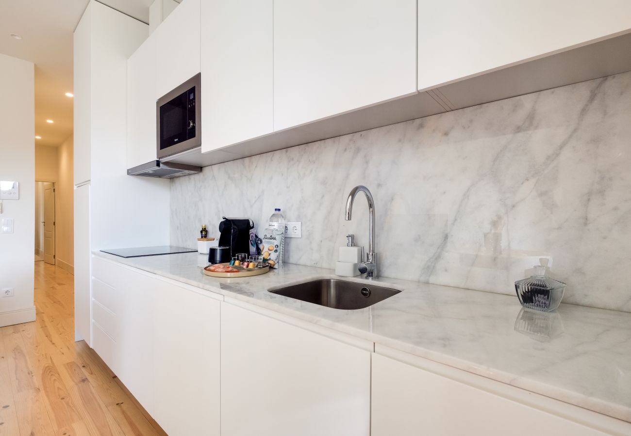 Apartment in Porto - Art Deco 34 Luxury Apartment Downtown Metro AC