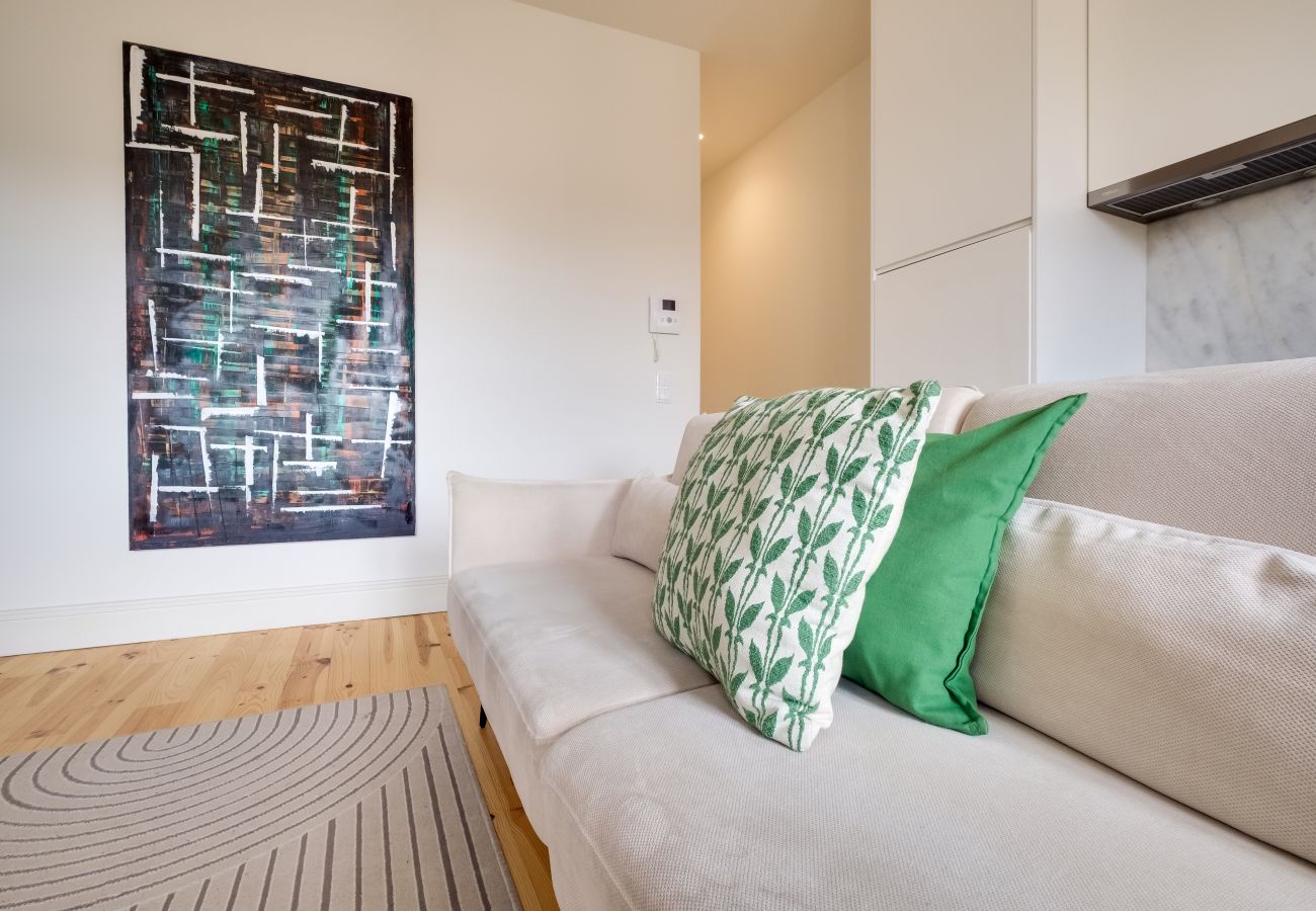Apartment in Porto - Art Deco 34 Luxury Apartment Downtown Metro AC