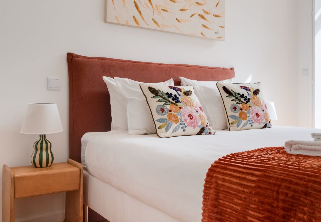 Apartment in Porto - The Library | Luxury House with AC Downtown Porto