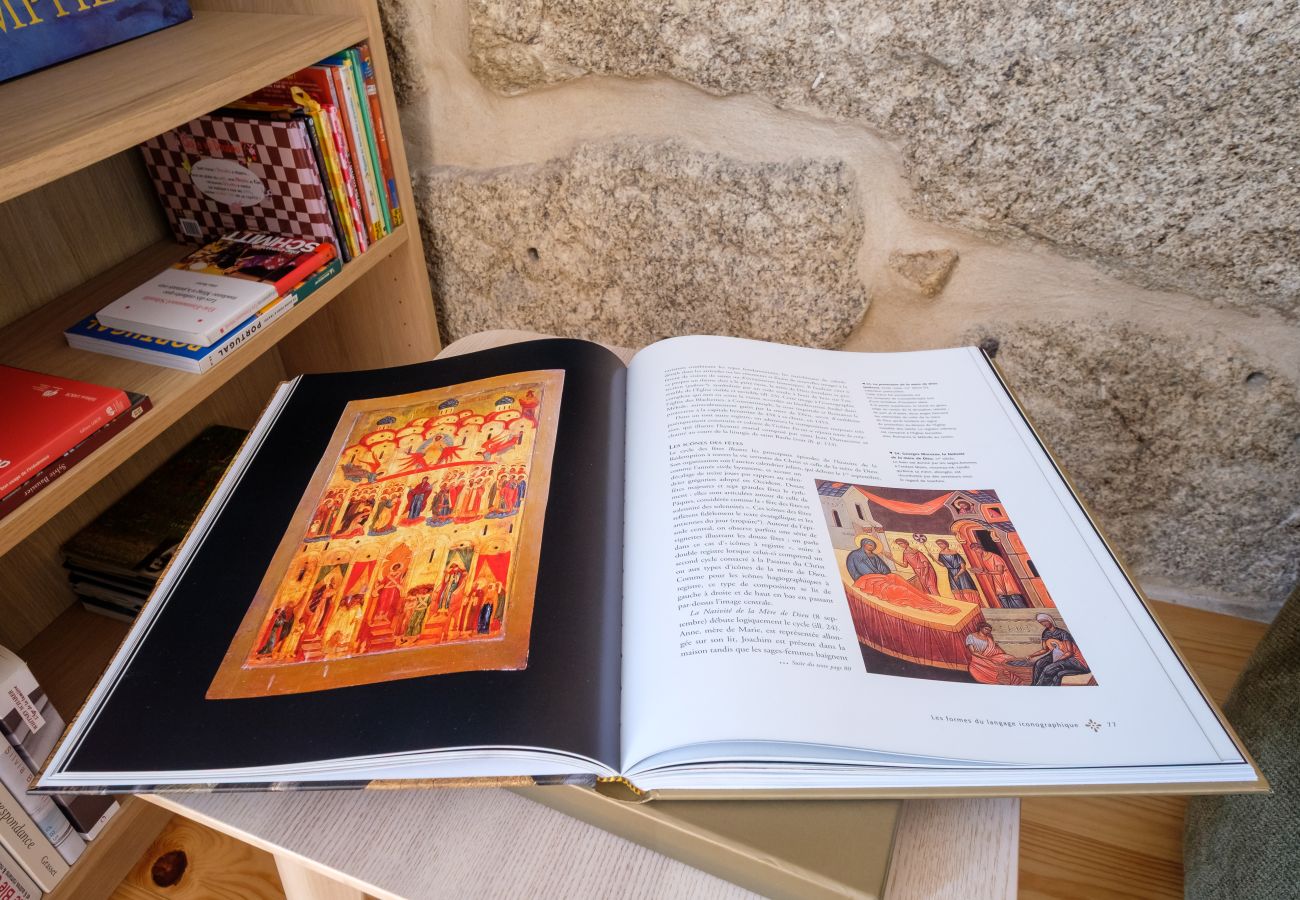 Apartment in Porto - The Library | Luxury House with AC Downtown Porto