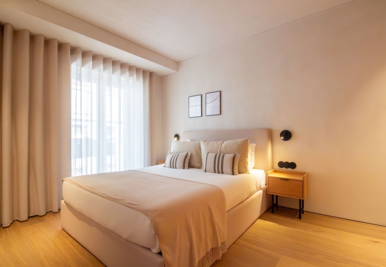 Apartment in Porto - Verde Almada Downtown | Metro | Luxury Stay