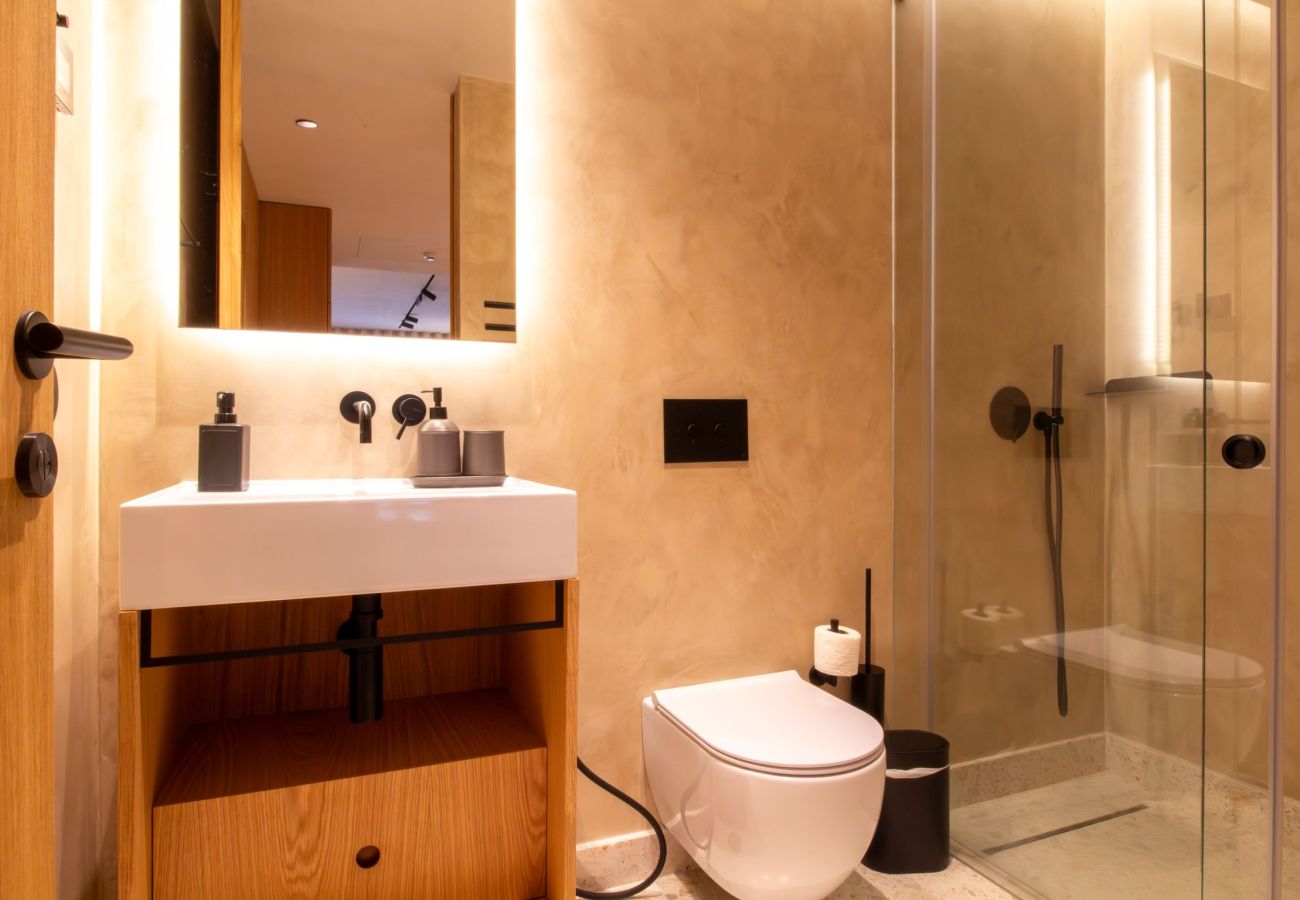 Apartment in Porto - Verde Almada Downtown | Metro | Luxury Stay