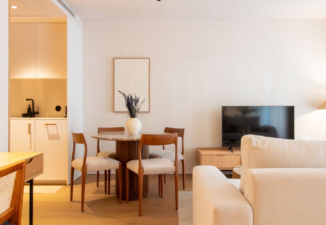 Apartment in Porto - Verde Almada Downtown | Metro | Luxury Stay