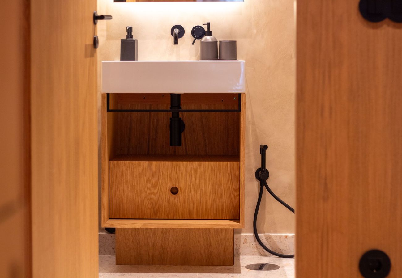 Apartment in Porto - Verde Almada Downtown | Metro | Luxury Stay