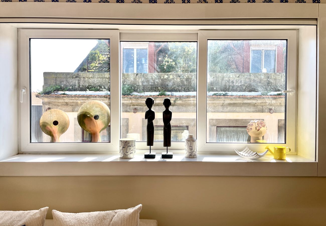 Apartment in Porto - Vaulted Loft-Baroque Chapel St.-Steps from Aliados