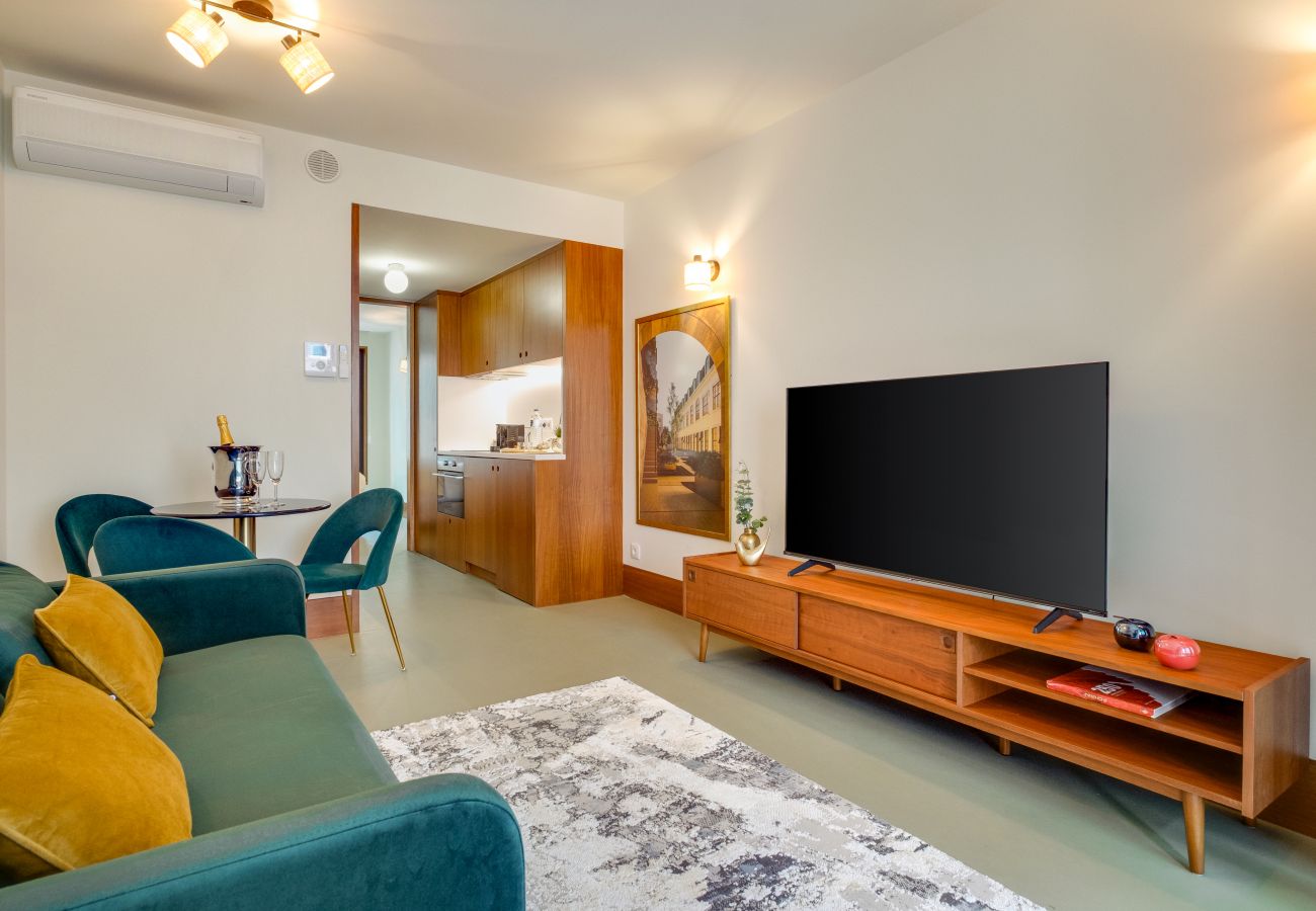 Apartment in Porto - The Pharmacia Loft