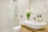 Apartment in Porto - Magnolia 4 Luxury with AC Metro Downtown Porto